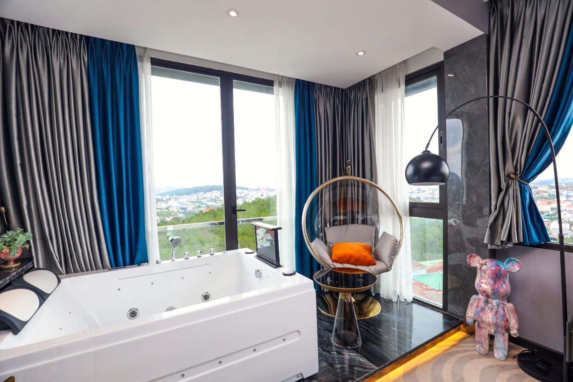 New Century Hotel - Dalat Bagian luar foto