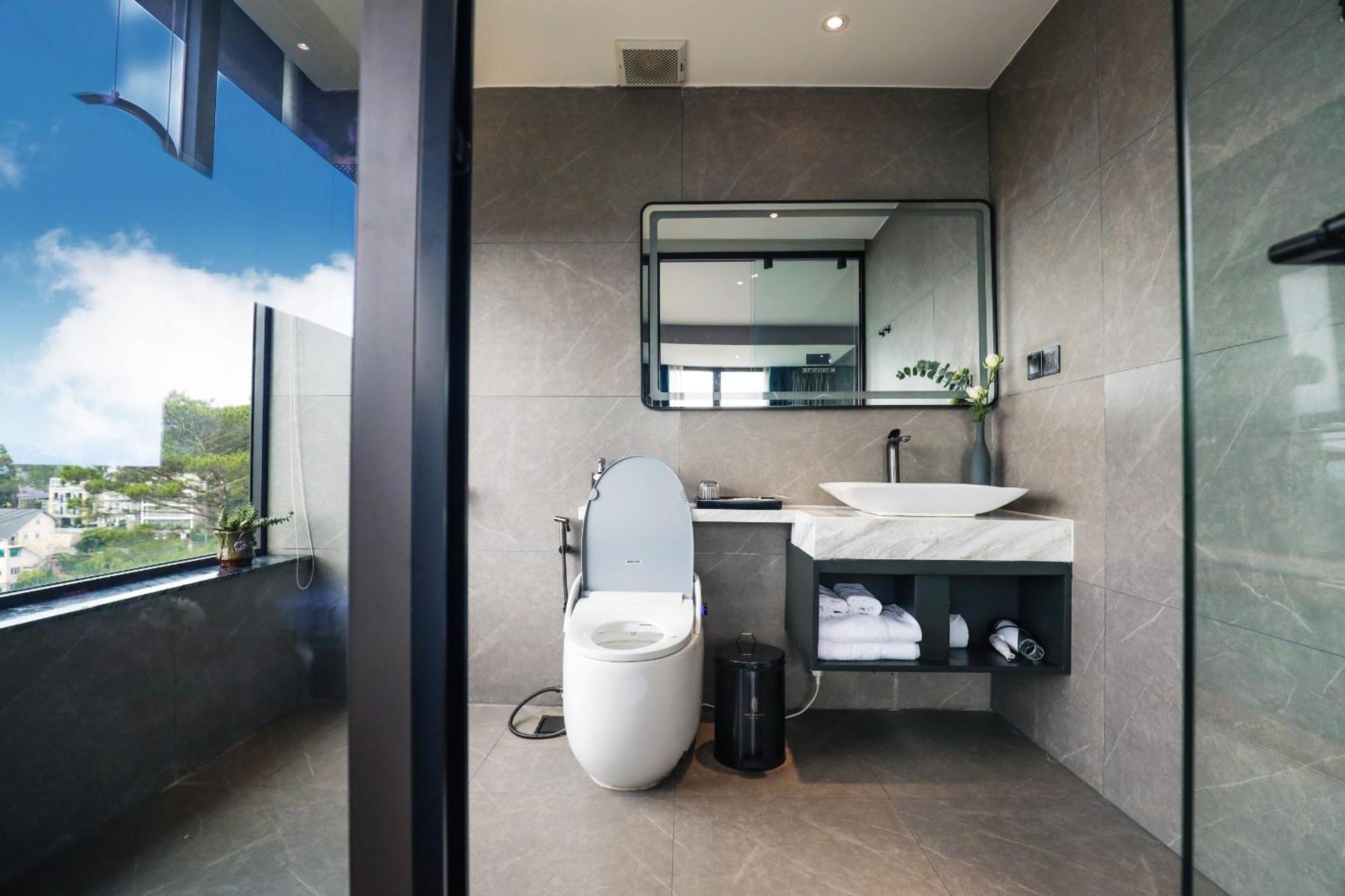 New Century Hotel - Dalat Bagian luar foto