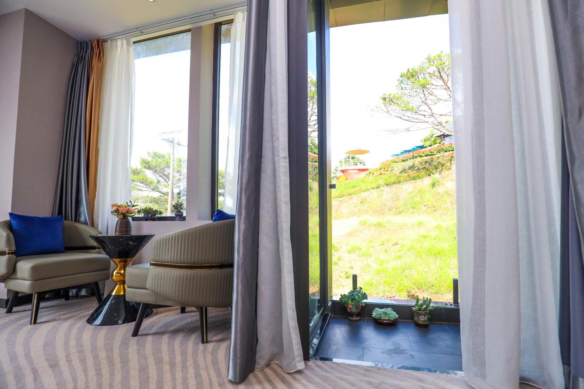 New Century Hotel - Dalat Bagian luar foto