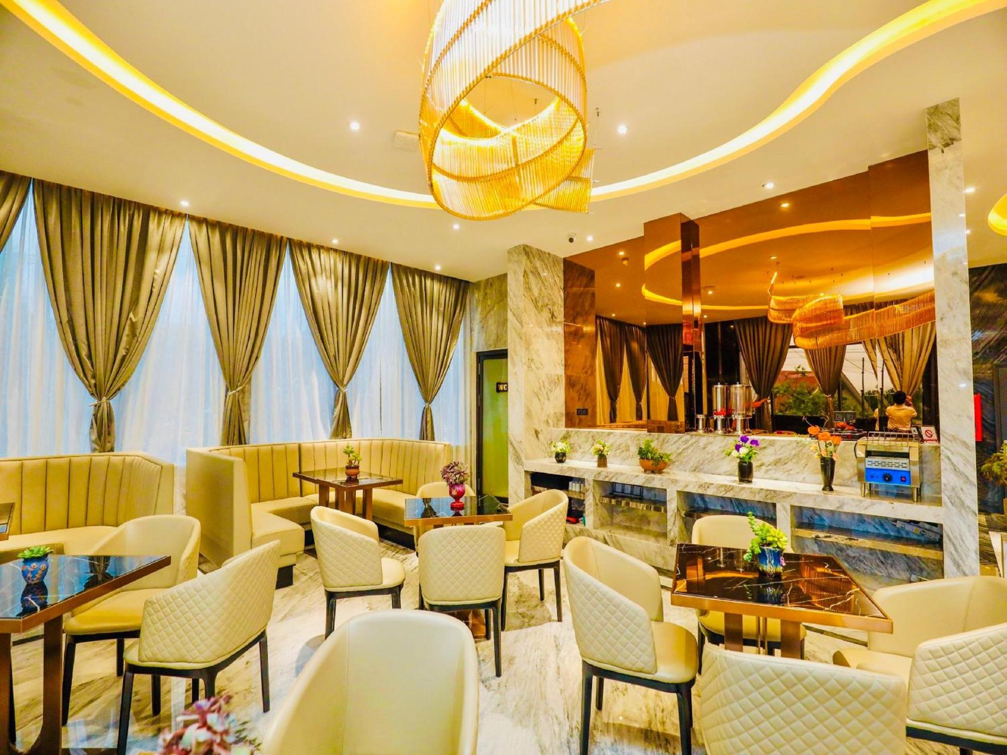 New Century Hotel - Dalat Bagian luar foto
