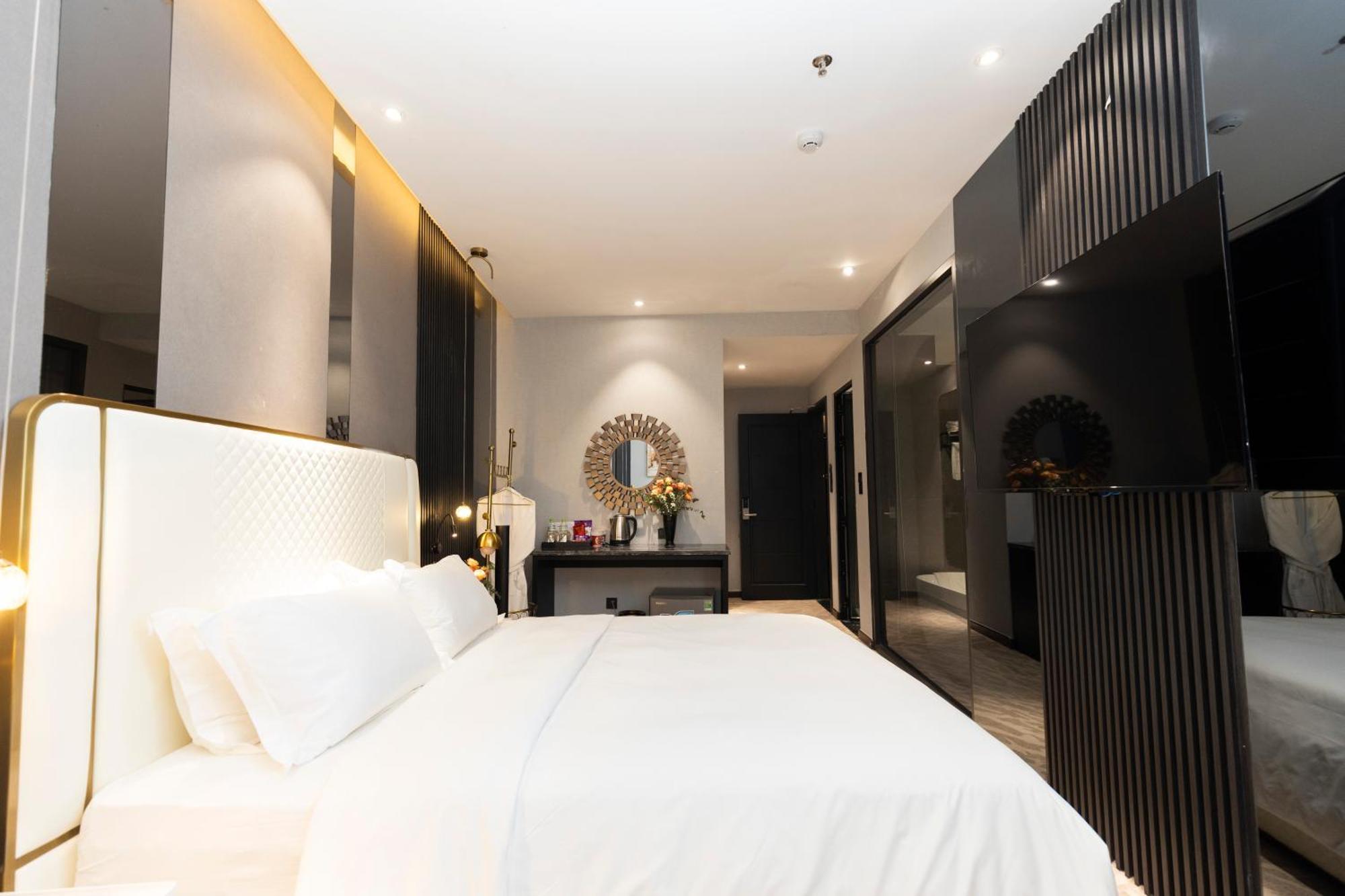 New Century Hotel - Dalat Bagian luar foto