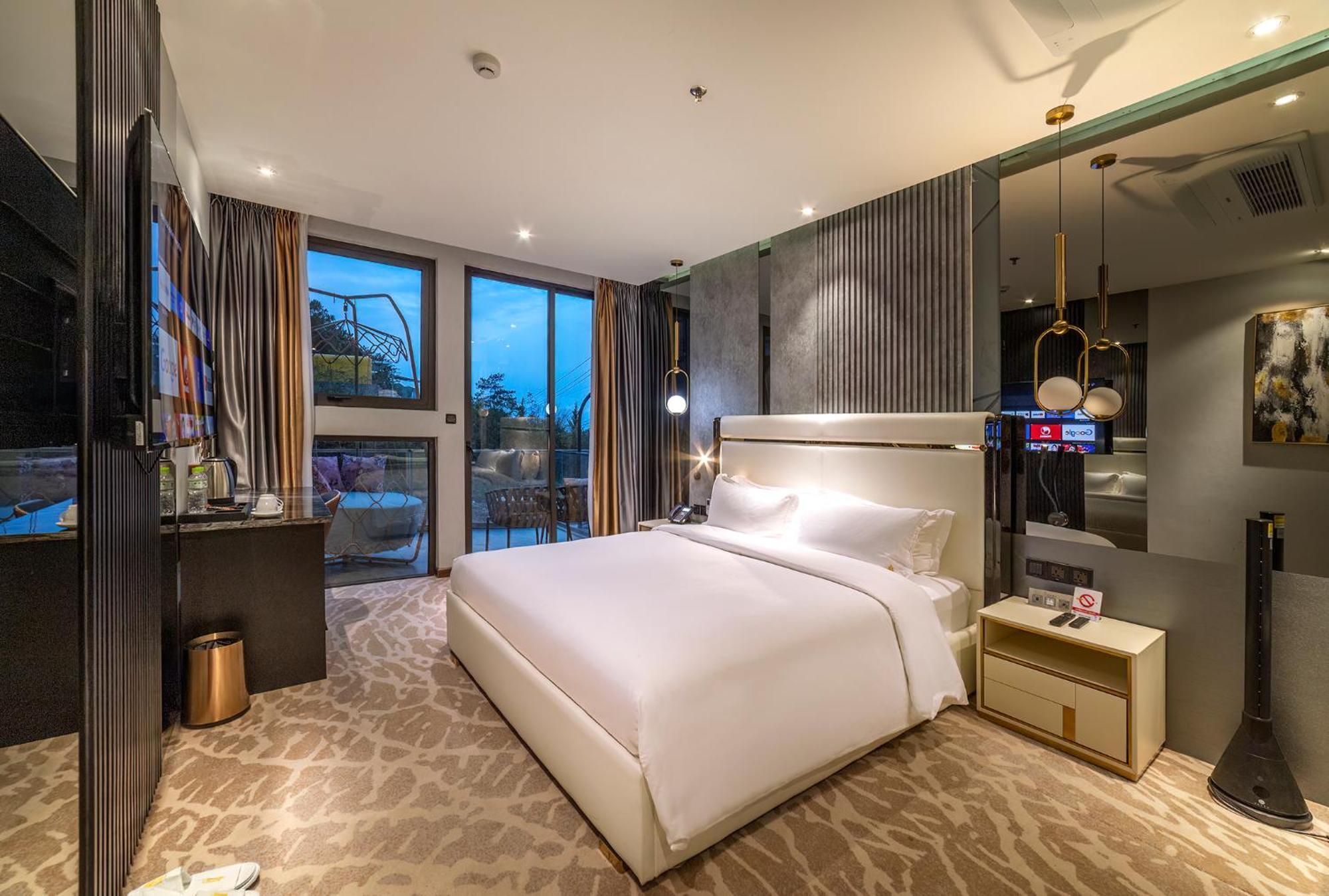 New Century Hotel - Dalat Bagian luar foto